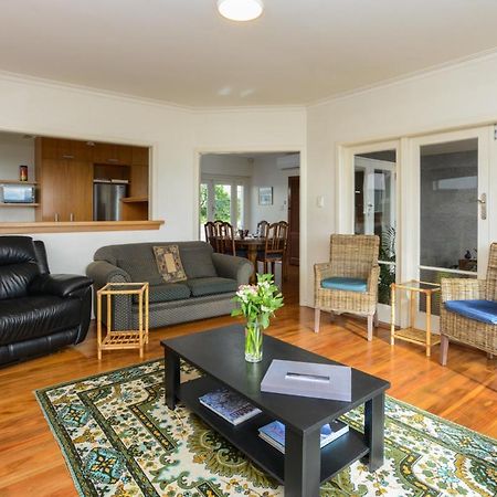 Breakwater Cottage - Napier Holiday Home Exterior foto